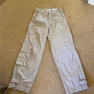 Women’s Tan Cargo Pants H & M size 4